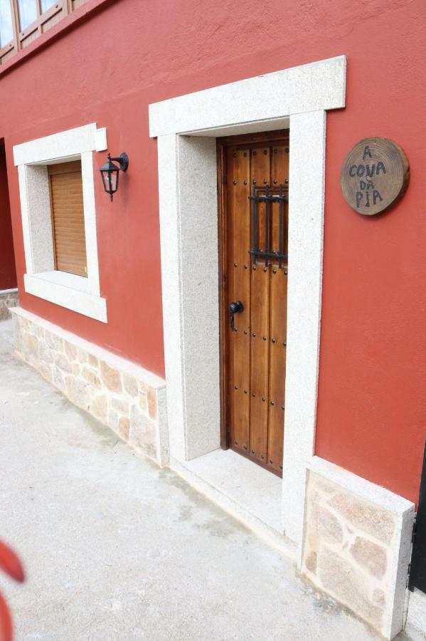 Apartamentos Casa Do Bouza Vello Sober Exterior photo